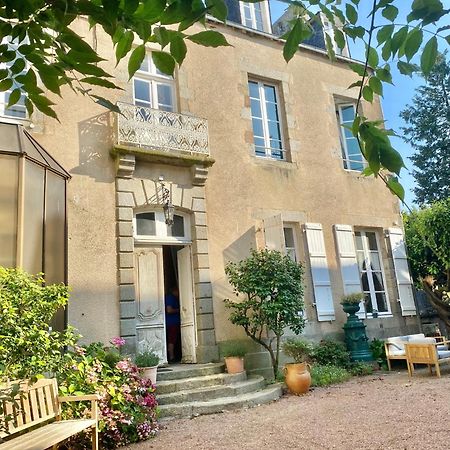 L'Hotel De Herce Chambre D'Hote Mayenne Exterior foto