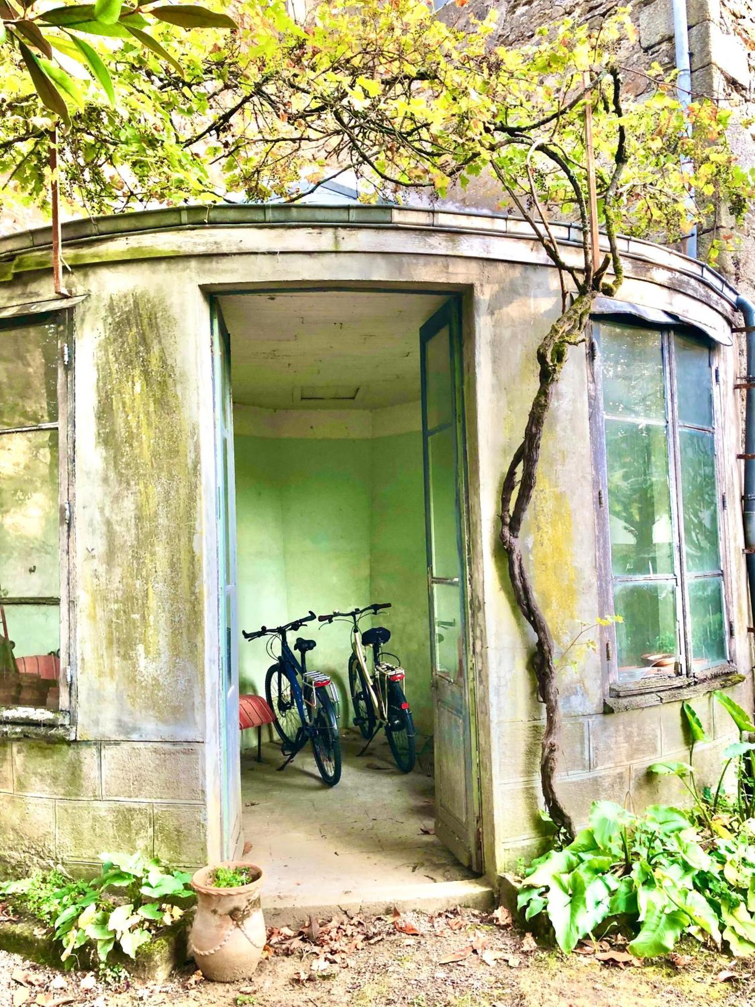 L'Hotel De Herce Chambre D'Hote Mayenne Exterior foto
